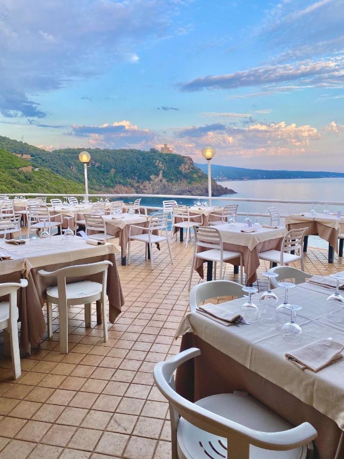 Il Romito Hotell Quercianella Exteriör bild